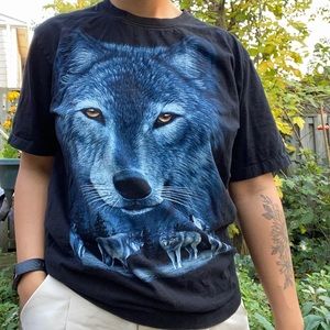 Vintage double sided wolf tee